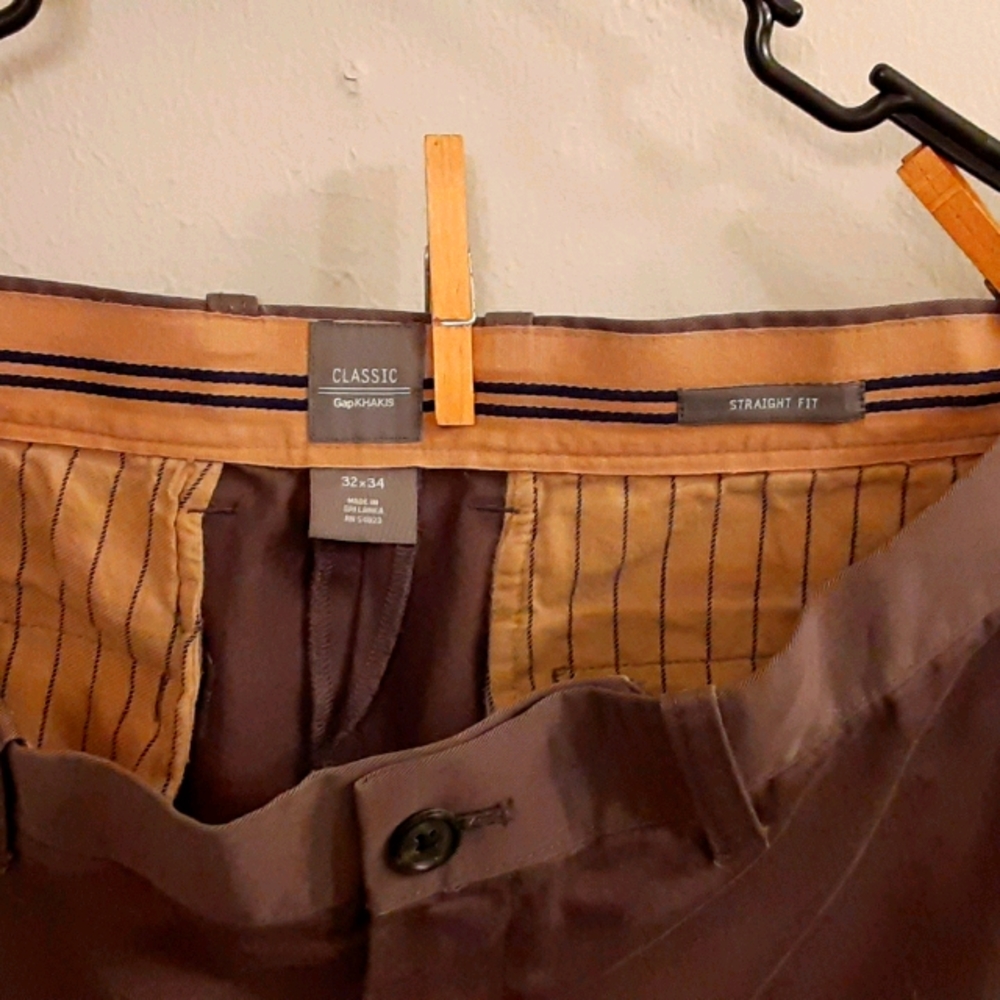 Gap Khakis classic- Straight fit
